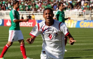 Panamá debuta con victoria de 2-1 ante México en Copa Oro 2013 AFP