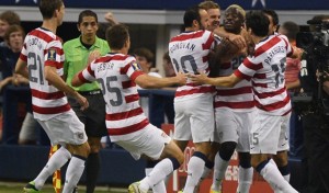 Estados Unidos derroto 3-0 a Honduras y jugará la final de la Copa Oro