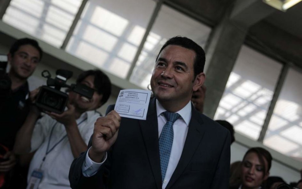 Jimmy Morales se proclama presidente  de Guatemala