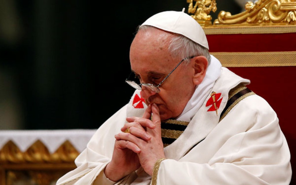 Papa Francisco aseguró que la “desesperanza nacida de pobreza  alimentan el terrorismo