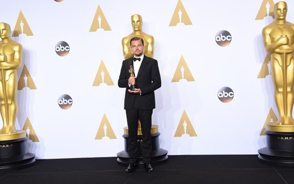 Leonardo  DiCaprio  rompe record en  Twitter